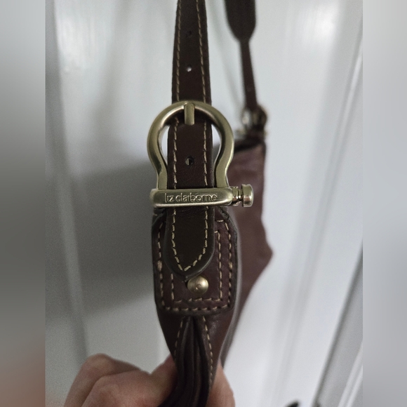 Liz claiborne brown leather purse - Picture 8 of 9